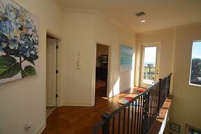 Ocean View Paradise - Steps Away From the Beach