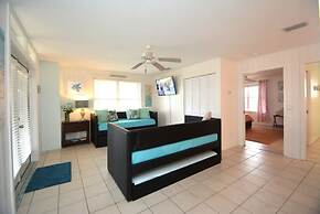 Just Beachy A Luxury Retreat Sleeps 12 3 Levels With Elevator- Perfect