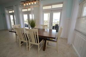 Just Beachy A Luxury Retreat Sleeps 12 3 Levels With Elevator- Perfect