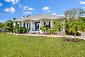 Beach Cottage 3 Bed 2 Bath Heated Pool Free Golf Cart Bring Your Boat