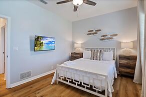 Beach Cottage 3 Bed 2 Bath Heated Pool Free Golf Cart Bring Your Boat