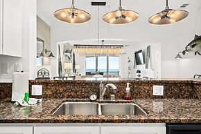 New Luxury Ocean Front 3 Bedroom 2 Bath Condo Sleeps 8 Cinnamon Beach 