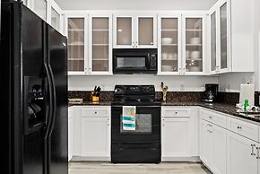 New Luxury Ocean Front 3 Bedroom 2 Bath Condo Sleeps 8 Cinnamon Beach 