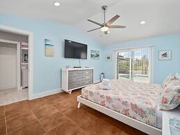 Waterside Pool Paradise