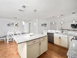 Waterside Pool Paradise