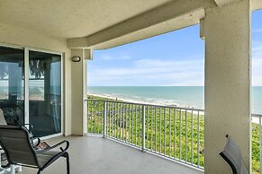Oceanview Top-floor Penthouse in Surf Club Beach Pool Access