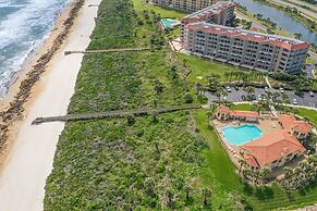 Oceanview Top-floor Penthouse in Surf Club Beach Pool Access