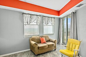 Oceanview Top-floor Penthouse in Surf Club Beach Pool Access