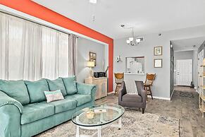 Oceanview Top-floor Penthouse in Surf Club Beach Pool Access