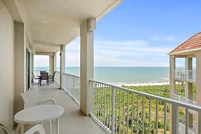 Oceanview Top-floor Penthouse in Surf Club Beach Pool Access