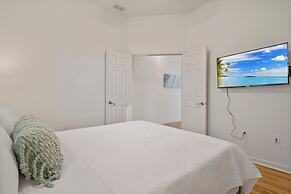 Casa Coral- Heated Infinity Pool Canal Home