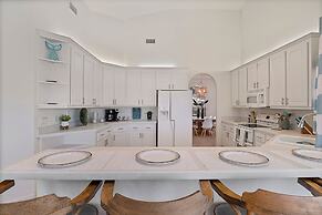 Casa Coral- Heated Infinity Pool Canal Home