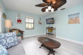 Hidden Oasis Spacious Home With Salt Water Heated Pool Hot Tub Fenced 