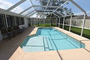 Hidden Oasis Spacious Home With Salt Water Heated Pool Hot Tub Fenced 