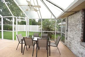 Hidden Oasis Spacious Home With Salt Water Heated Pool Hot Tub Fenced 