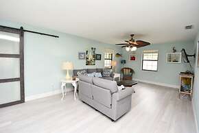 Hidden Oasis Spacious Home With Salt Water Heated Pool Hot Tub Fenced 