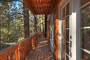 Big 10 Luxury Cabin with HotTub