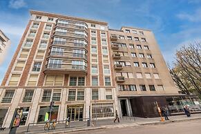 De Amicis 25 - Nel cuore di Milano