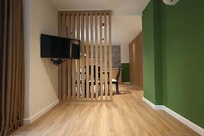 Grandstay Studios 103