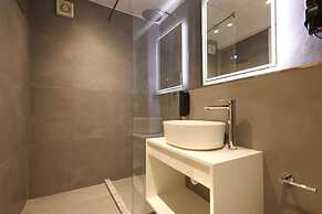 Grandstay Studios 102