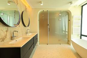 Sanpietro Elite Signature Villa