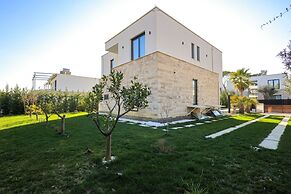 Sanpietro Vacation Villa 005