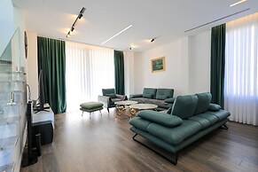 Sanpietro Vacation Villa 005