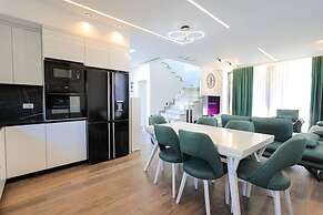 Sanpietro Vacation Villa 005