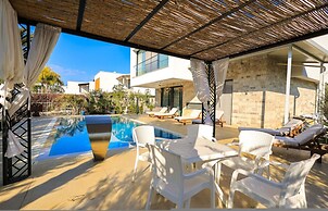 Sanpietro Vacation Villa 005