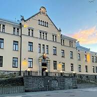 Historical 1BR Penthouse with Sauna