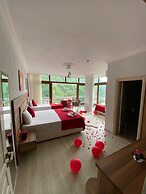 Vadidekal Suit Hotel