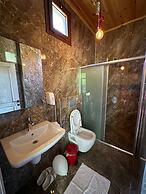 Vadidekal Suit Hotel