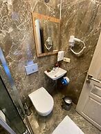 Vadidekal Suit Hotel