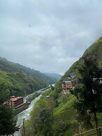 Vadidekal Suit Hotel