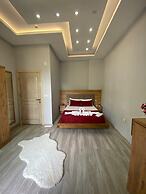 Vadidekal Suit Hotel