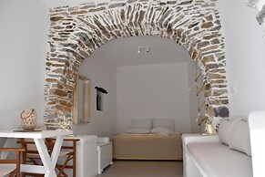 Chora Cozy Studios - Kythnos