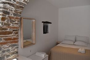 Chora Cozy Studios - Kythnos