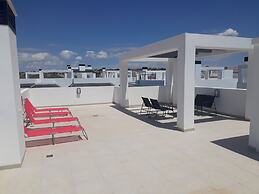 Sunset Paradise - Sleeps 4, Pool, Terrace & Views