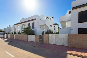 Sunset Paradise - Sleeps 4, Pool, Terrace & Views