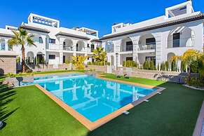 Sunset Paradise - Sleeps 4, Pool, Terrace & Views