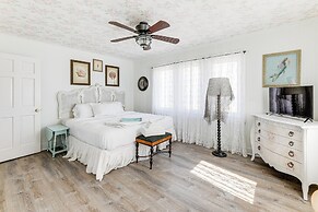 Steps to Shore: Spacious Bethany Beach Retreat