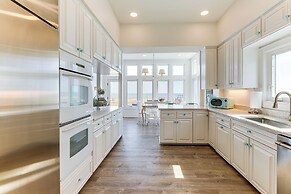 Steps to Shore: Spacious Bethany Beach Retreat