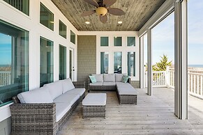 Steps to Shore: Spacious Bethany Beach Retreat