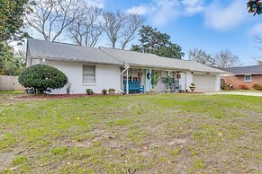 2 Mi to Shore: Modern Retreat in Fort Walton Beach