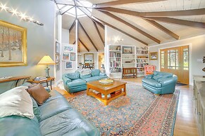 2 Mi to Ocean: Pet-friendly Abode in Aptos!