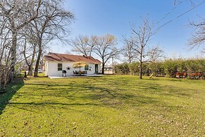 Walk to At&t Stadium: Home w/ Patio & BBQ