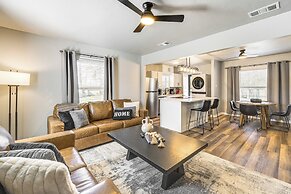 Walk to At&t Stadium: Home w/ Patio & BBQ