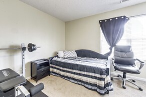 8 Mi to Dtwn: Raleigh Family Home w/ Yard