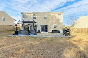 8 Mi to Dtwn: Raleigh Family Home w/ Yard