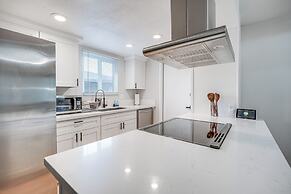 4 Mi to San Joaquin River: Remodeled Home w/ Patio